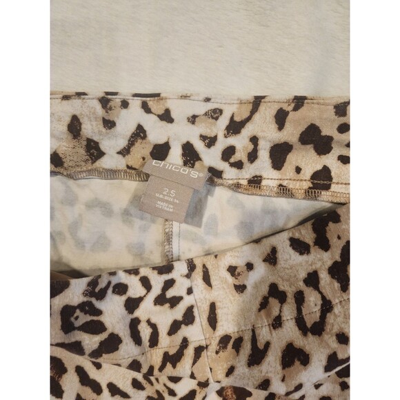 Chico's Cheetah Animal Print Slim Pull On Capris Size 2.5 (US 14) - Picture 3 of 8